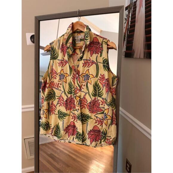 Pineapple Moon Silk Hawaiian Button Down Shirt Women’s Medium Tropical Floral - Picture 1 of 4